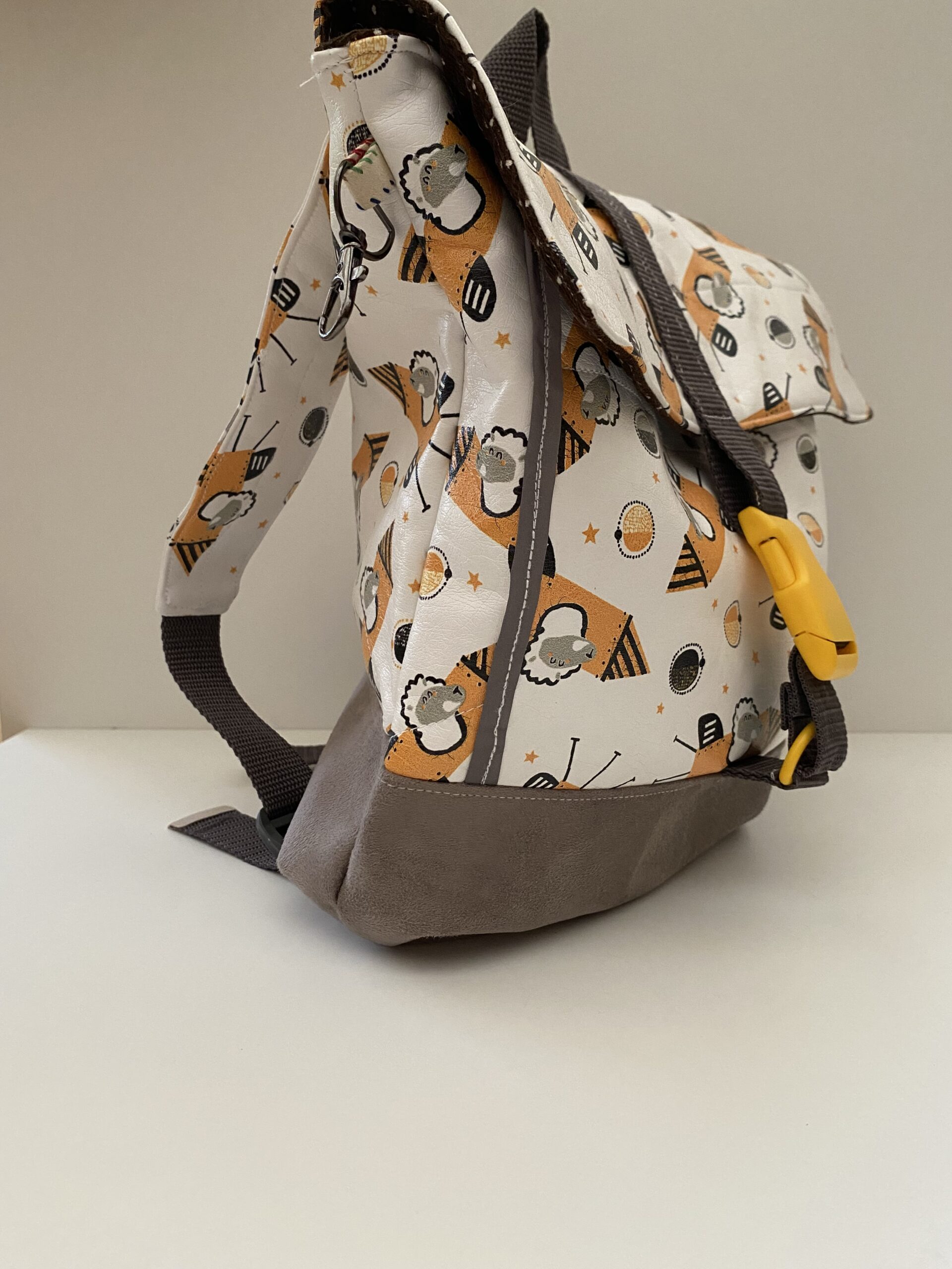 Kinderrucksack Raketenschaf